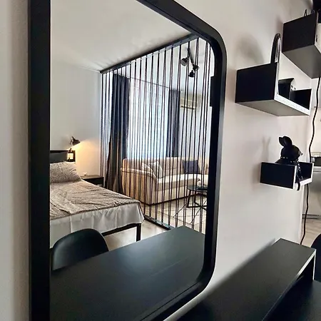 Karolina 65 סאני ביץ'